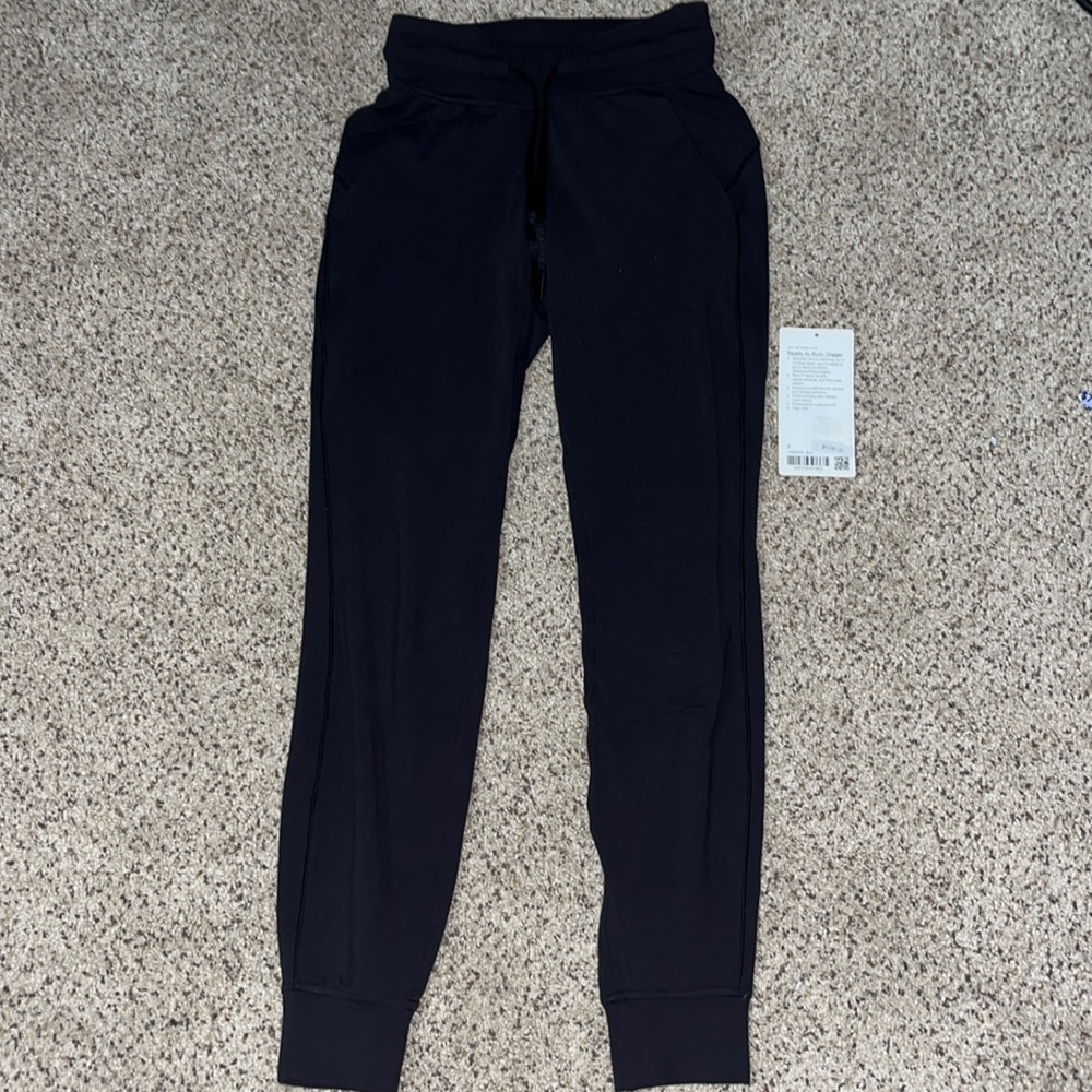 Lululemon Ready to Rulu Jogger